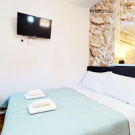 Appartamento Sobe 1-2-3 Spalato Esterno foto
