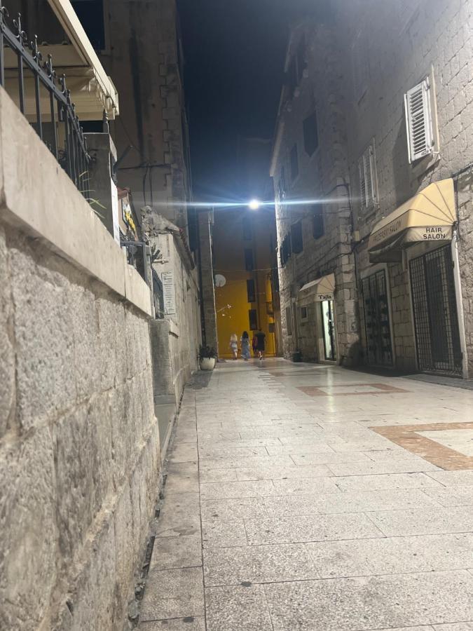 Appartamento Sobe 1-2-3 Spalato Esterno foto